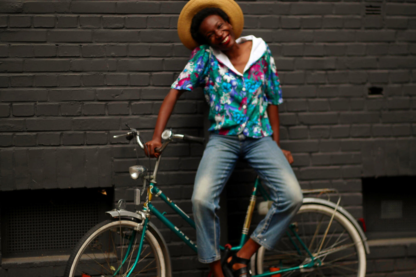 80s Via Milano Blouse| Vintage Blue Floral Shirt| Women's Blouse with Statement Collar| Maximalist Short-Sleeved Shirt