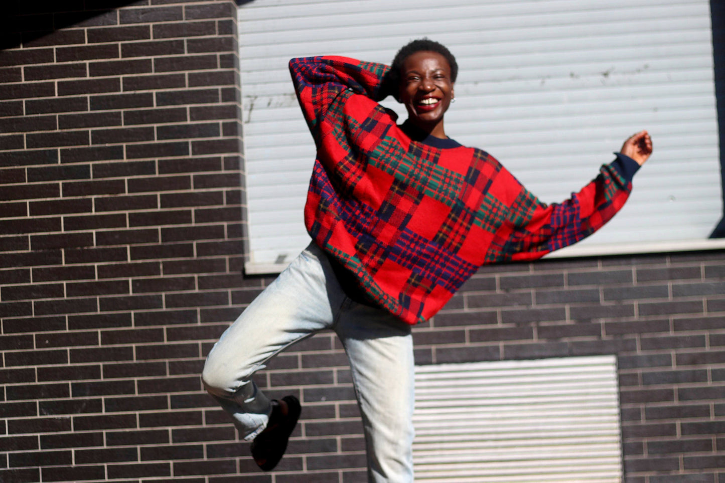 90s Aldo Colitti Sweatshirt| Vintage Red and Black Crewneck Jumper| Minimalist Plaid Long Sleeved Knit