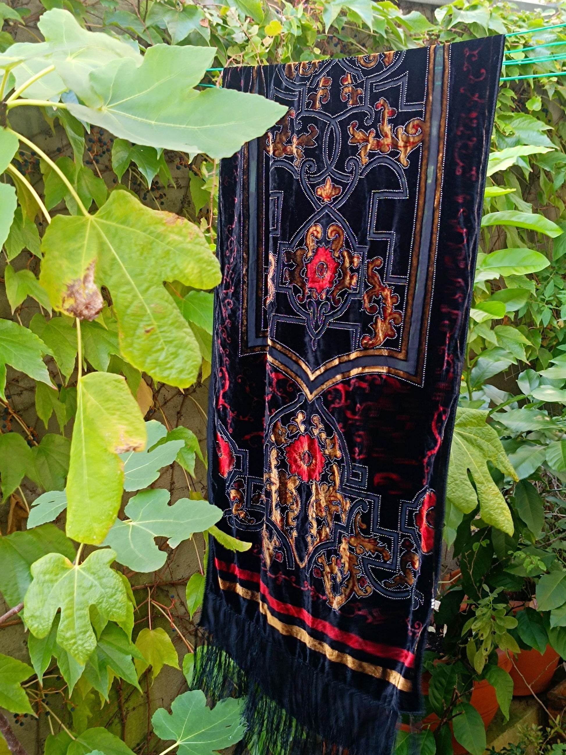 80s Gothic Inspired scarf| Vintage Women's andmade black Tasseled scarf|