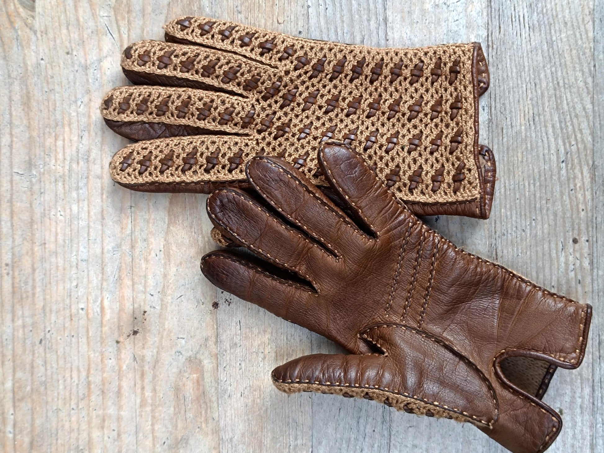 80s Leather Gloves| Vintage Brown Gloves with Woven Details