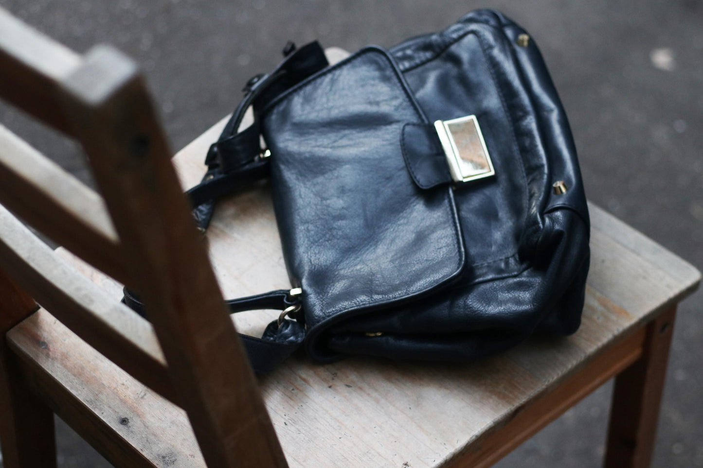 Genuine Leather Shoulder Bag | Vintage Albo Minimalist Black Crossbody | 90s Classic Hand Bag | Women's Timeless, Everyday Medium-sized Tote