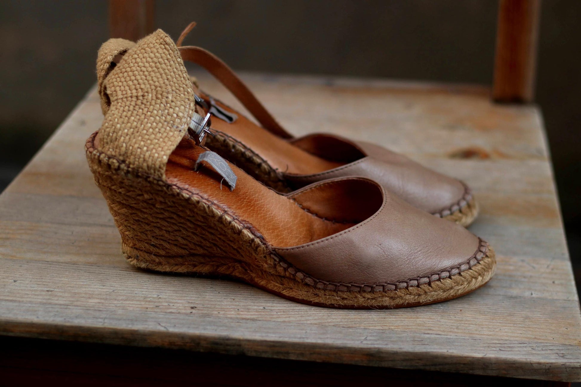 Y2K Italian Leather Wedges | Vintage Brown Raffia Platforms | Boho Summer Sandals| Ankle Strap Wedges Size EU39