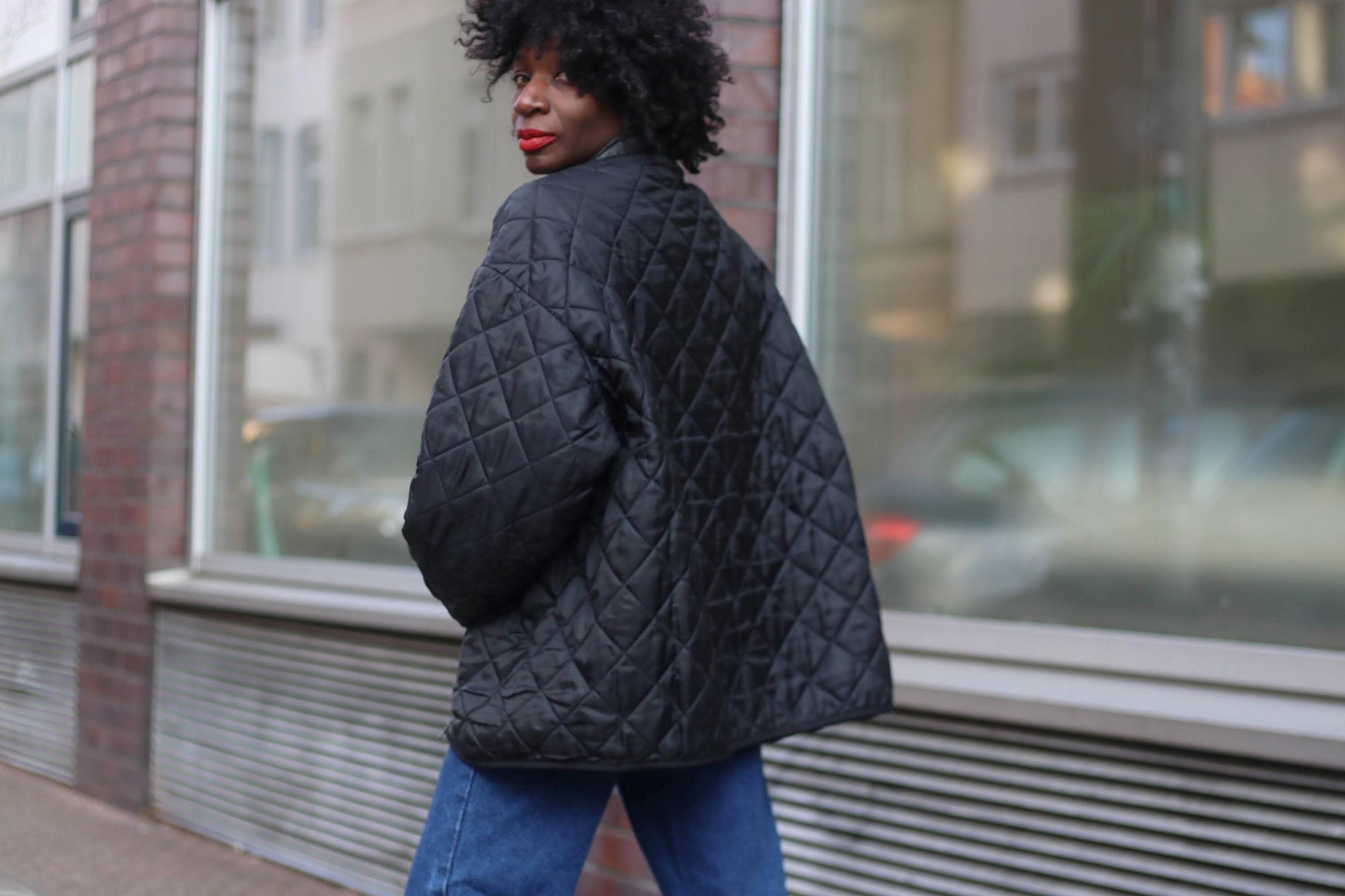 Y2K Vintage Black Quilted Jacket| Women's Oversized Minimalist Chic lightweight Coat