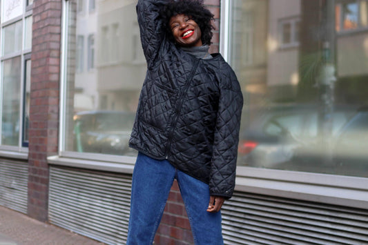 Y2K Vintage Black Quilted Jacket| Women's Oversized Minimalist Chic lightweight Coat