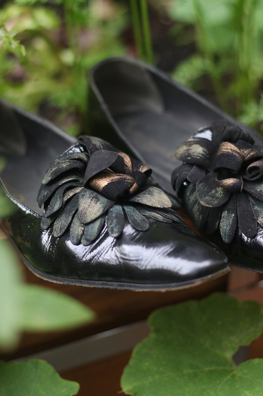 80s Martini Osvaldo Leather Pumps with Floral Details | Vintage leather Flats with Statement Accent| Maximalist Shoes