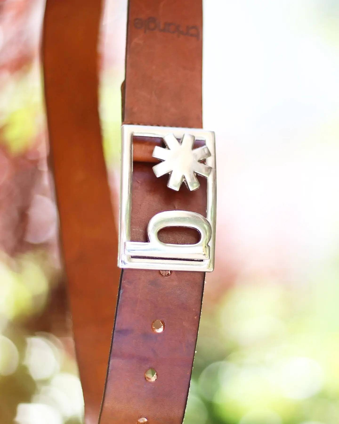 Vintage brown leather belt| Brown belt with silver buckle| Minimalist accessory