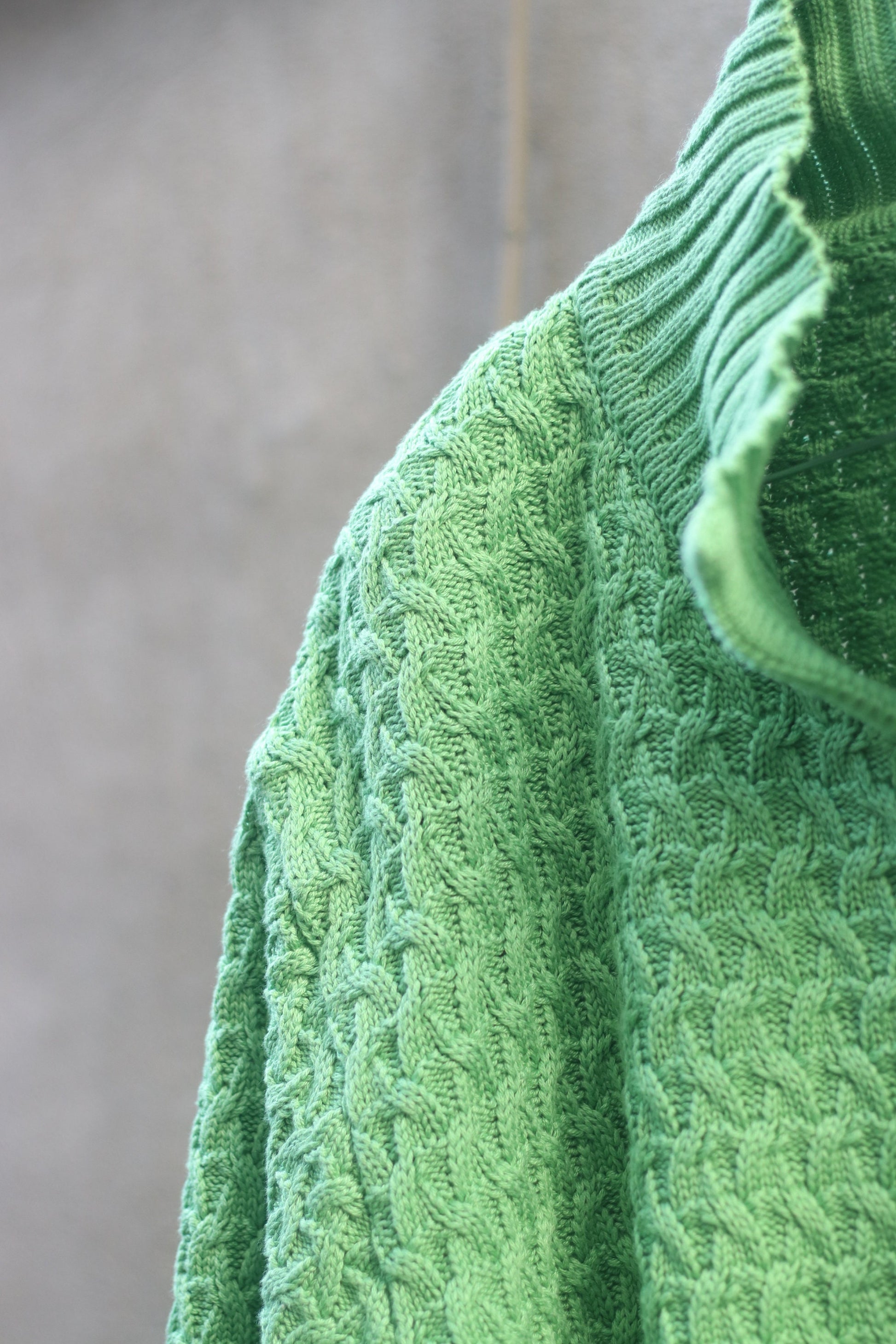 90s Bonita Sweater| Vintage Green Winter Turtleneck Knit| High Neck Minimalist Oversized Jumper.