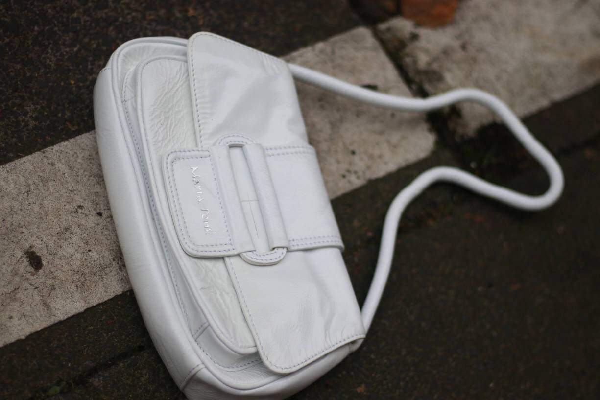 y2K Marta Ponti Bag| Vintage Leather compact Handbag in white| Mini shoulderbag streetstyle