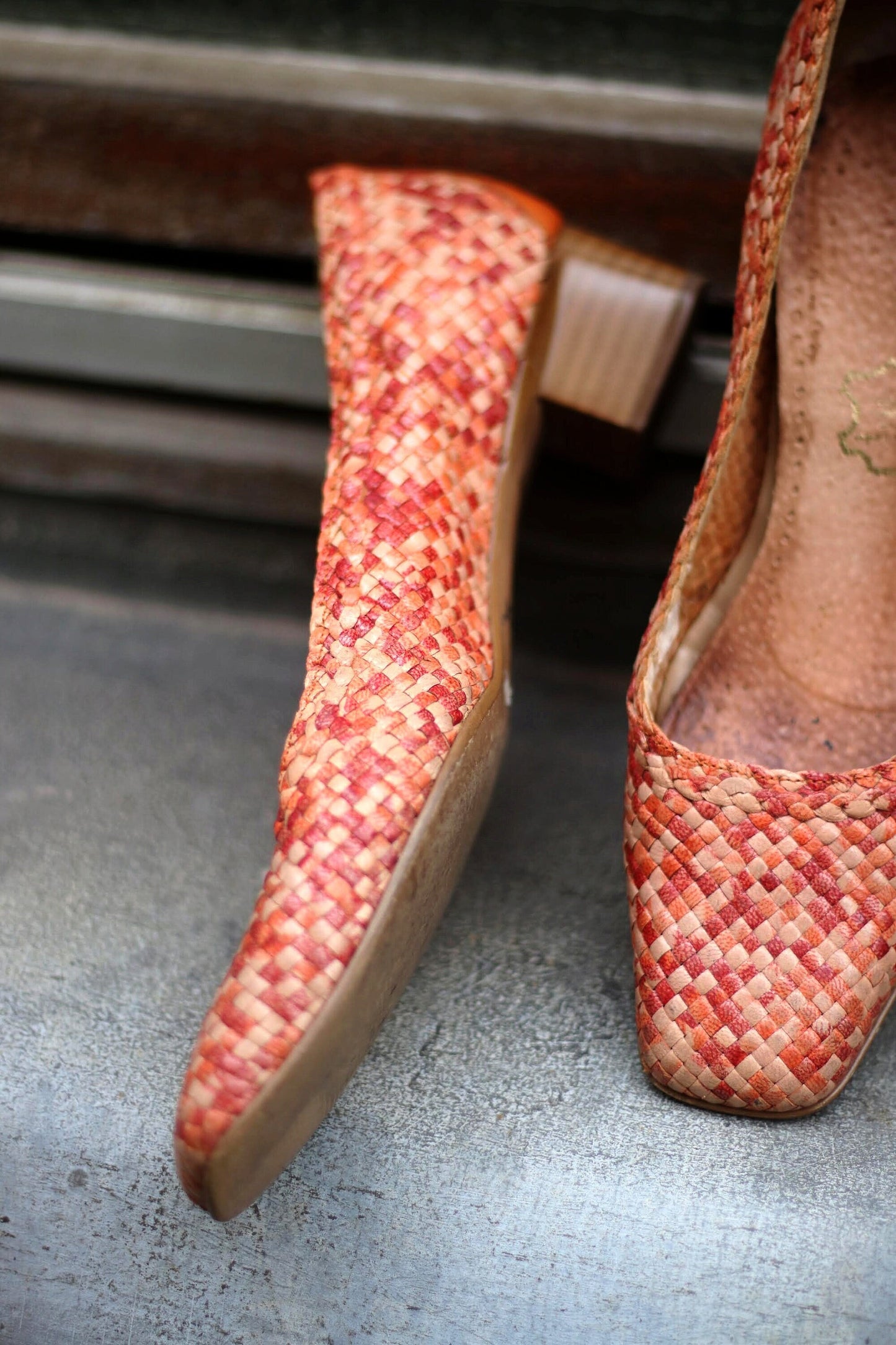 Vintage Gabor Heels| 80s Leather Woven Heels | Minimalist red and brown raffia checkered slip in summer shoes