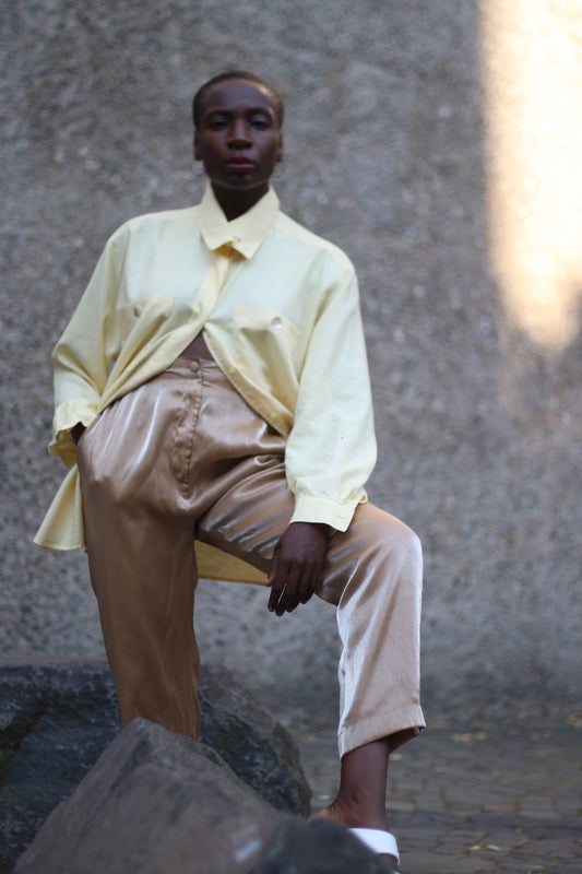 90s Hämmerle Shirt in light yellow| Vintage minimalist classic buttoned down blouse | Workwear capsule wardrobe blouse