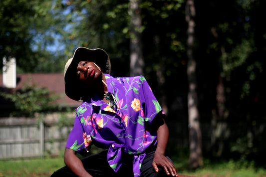 Vintage Caribbean Traders Shirt| 90s Tropical Blouse| Hawaiian-Inspired Shirt | Unisex Purple short sleeved shirt with floral print