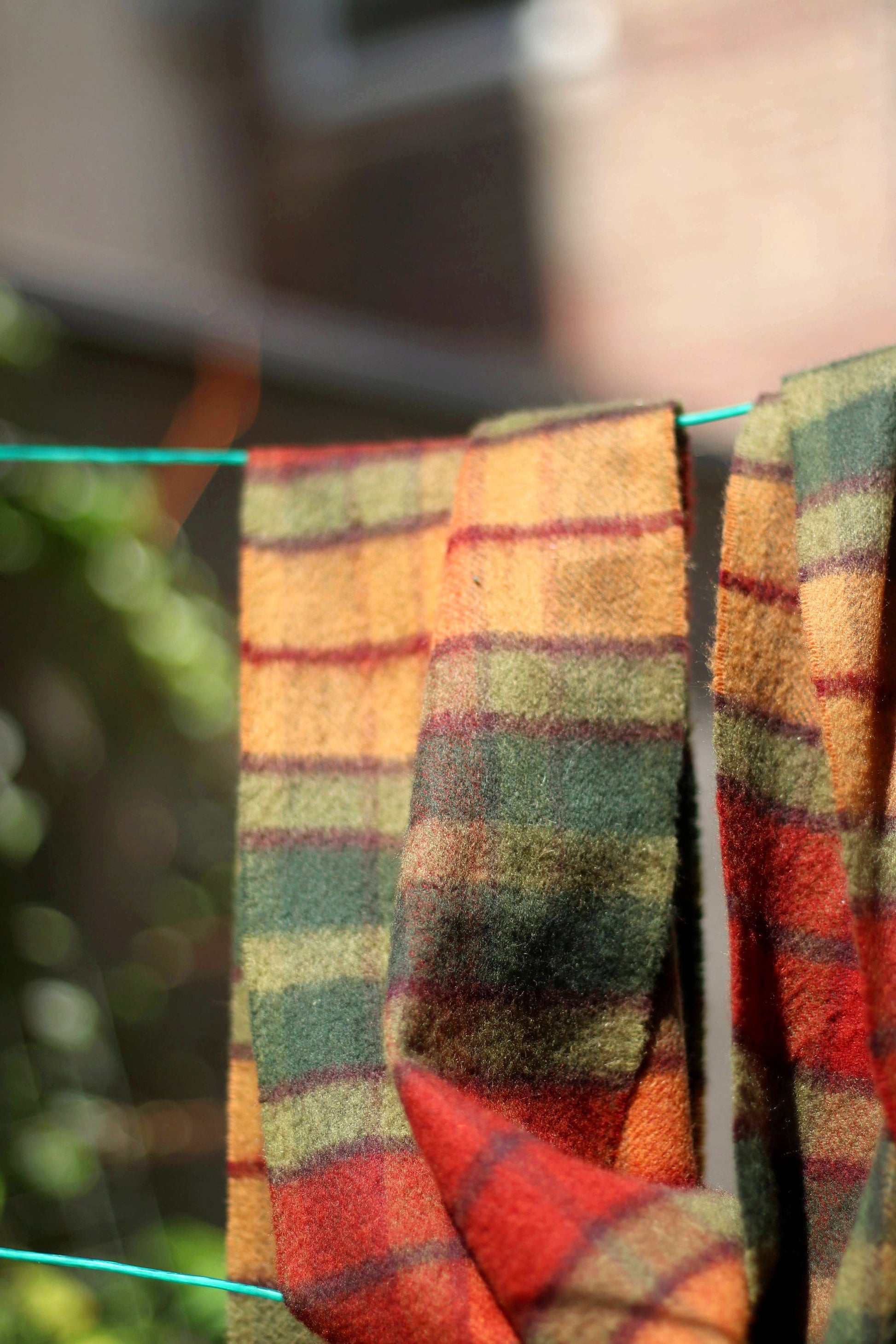 90s Johnstons of Elgin Scarf| Red and Brown Minimalist checkered winter knit| Cashmere scarf