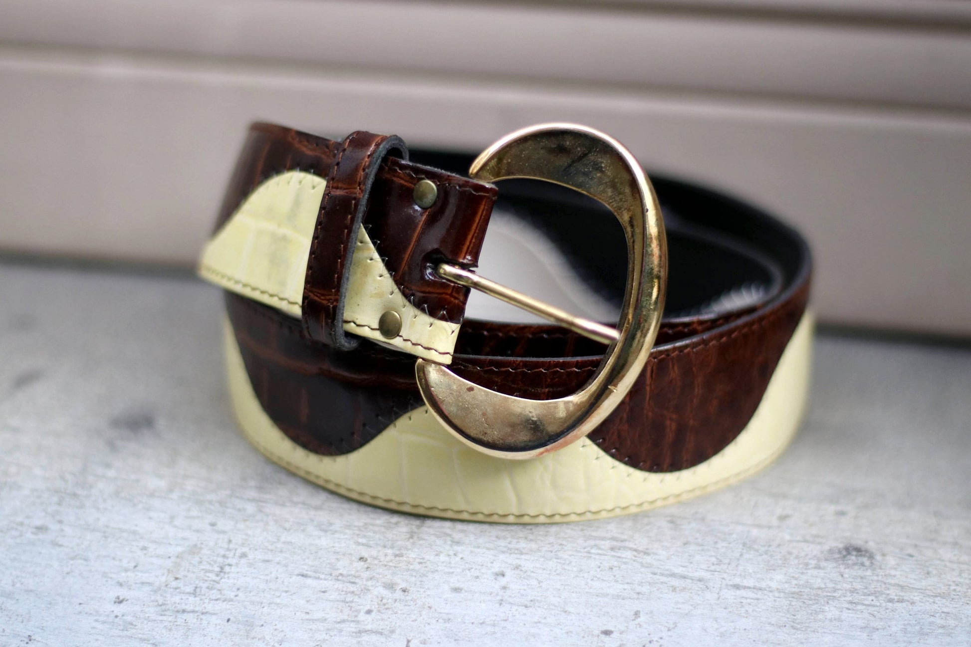 Vintage retro belt| 70s swirly print belt in brown and creame