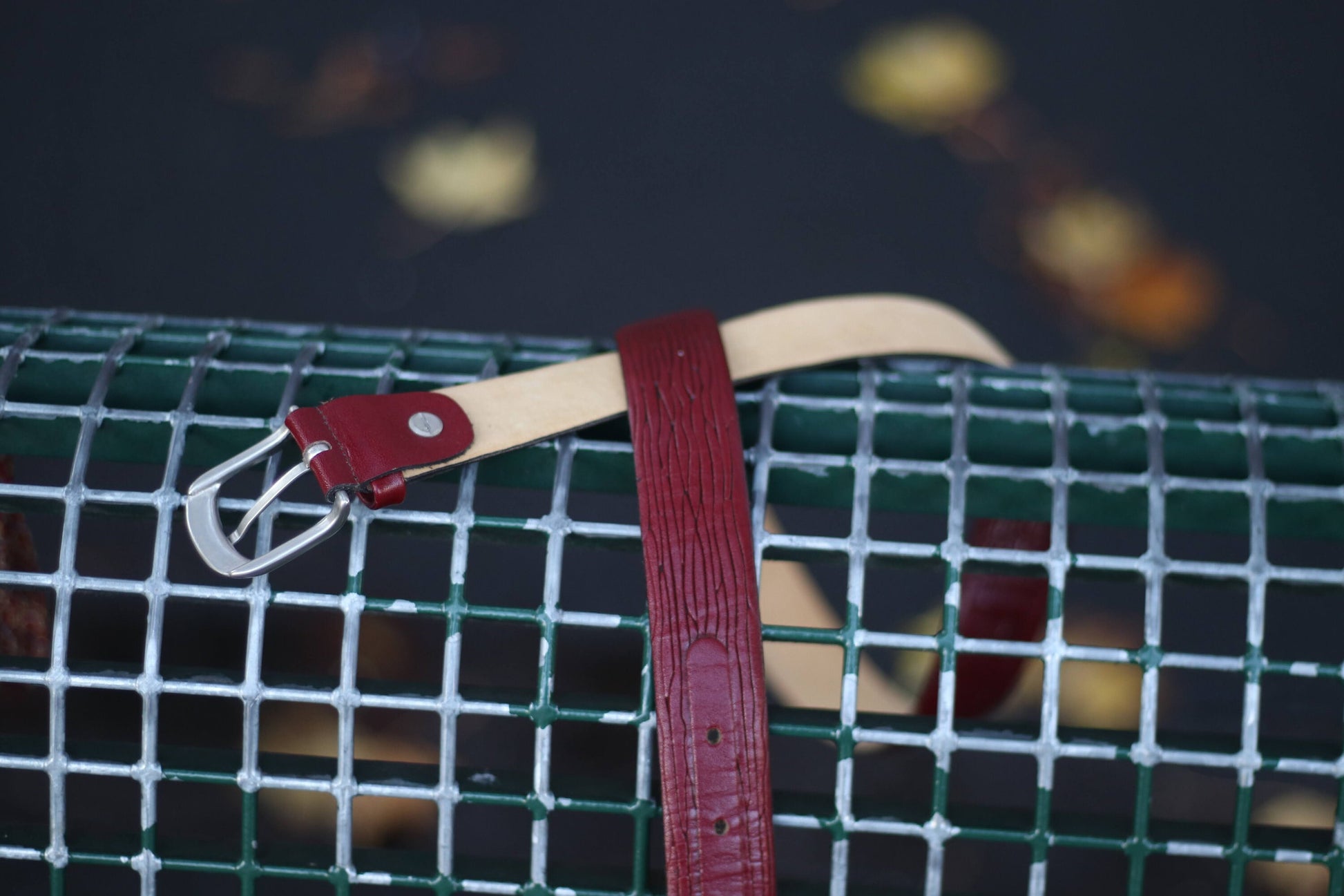 90s leather belt| Vintage red Minimalist belt| Women's chic belt