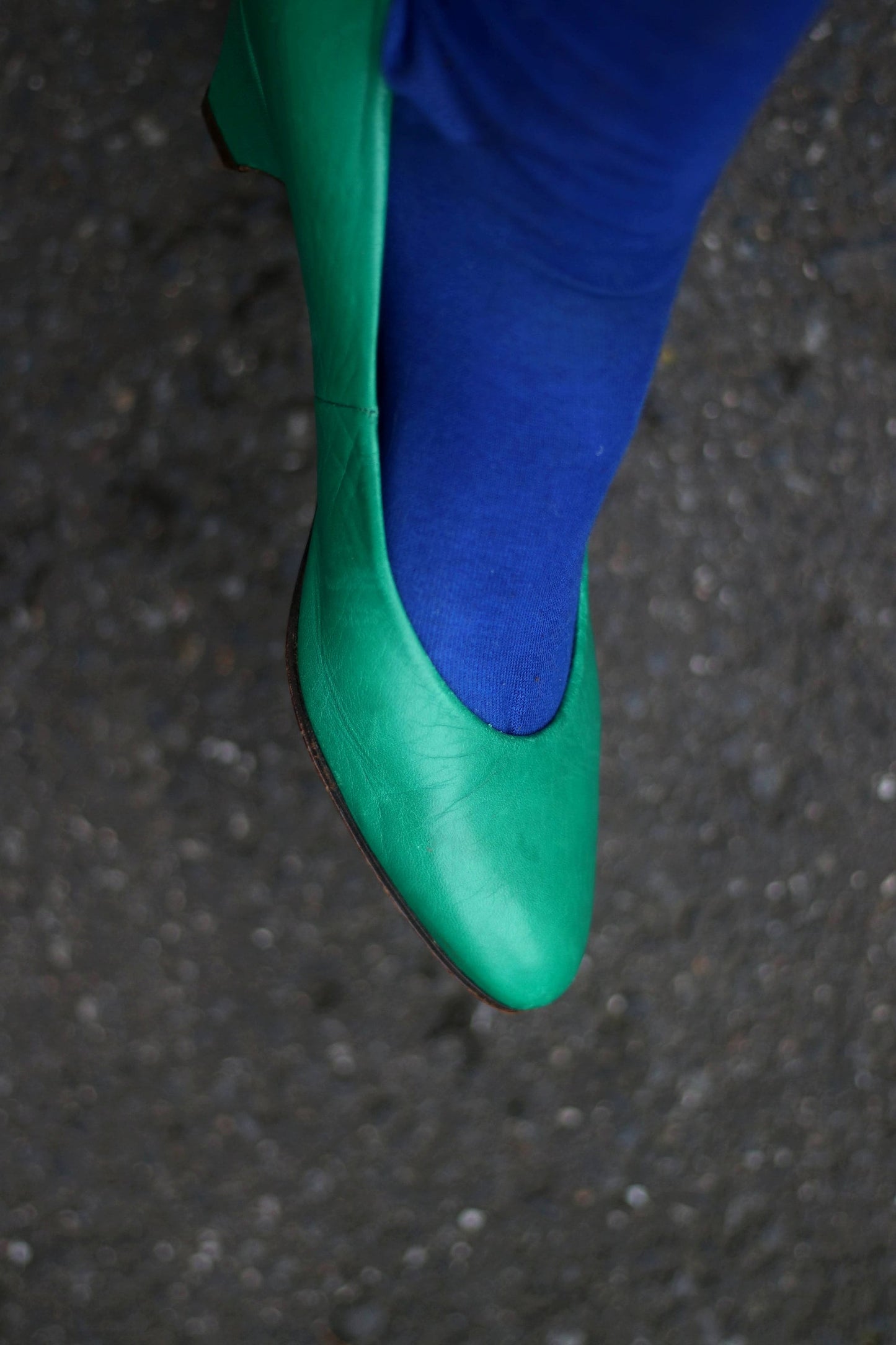 80s Green Leather Pumps| Vintage creation k+s studio shoe| Women's colorful bold heels| Retro slip ins