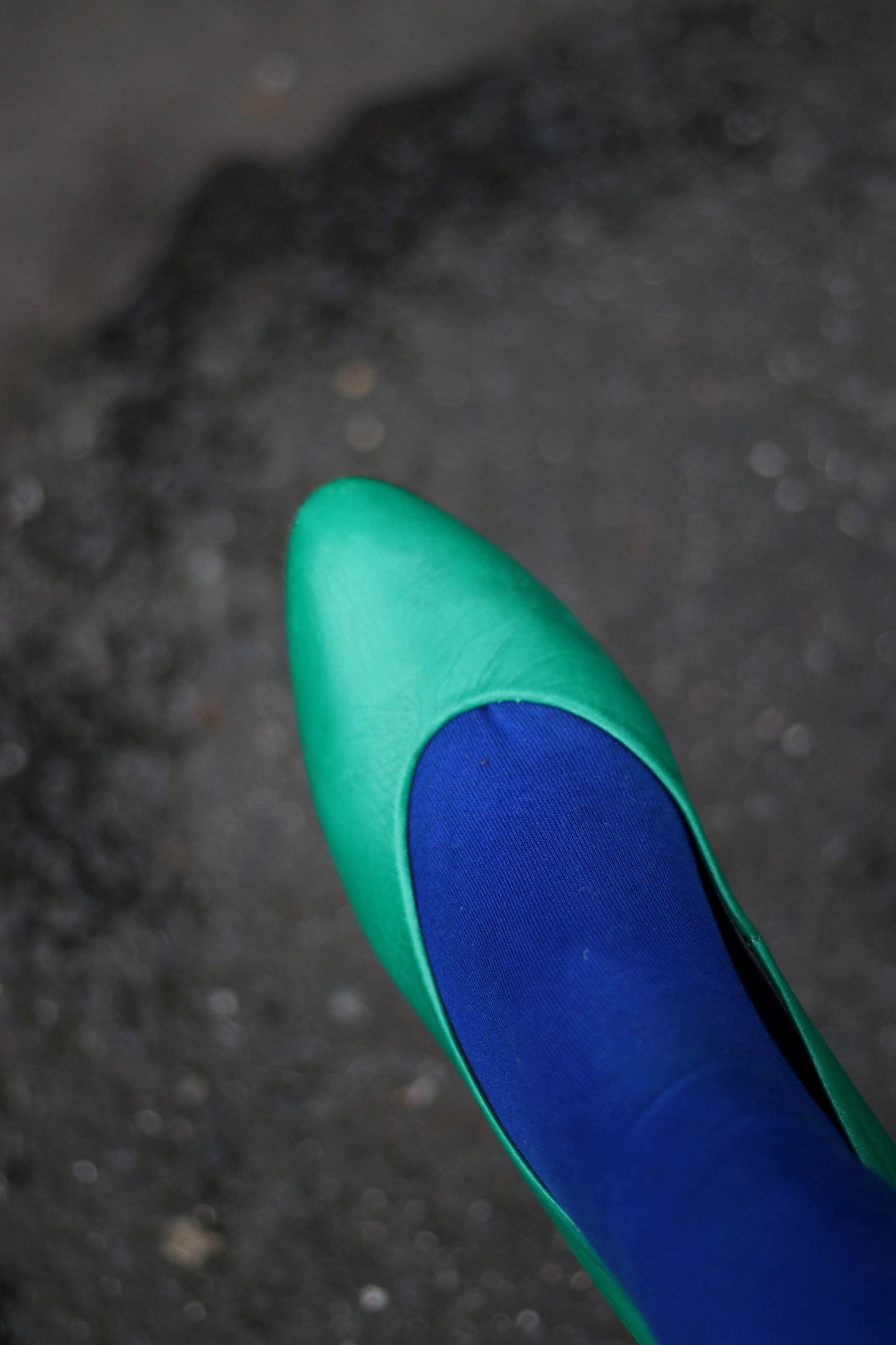 80s Green Leather Pumps| Vintage creation k+s studio shoe| Women's colorful bold heels| Retro slip ins